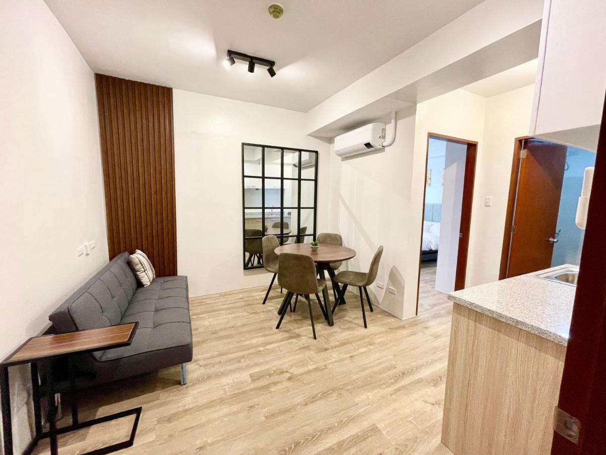 One Bedroom In *